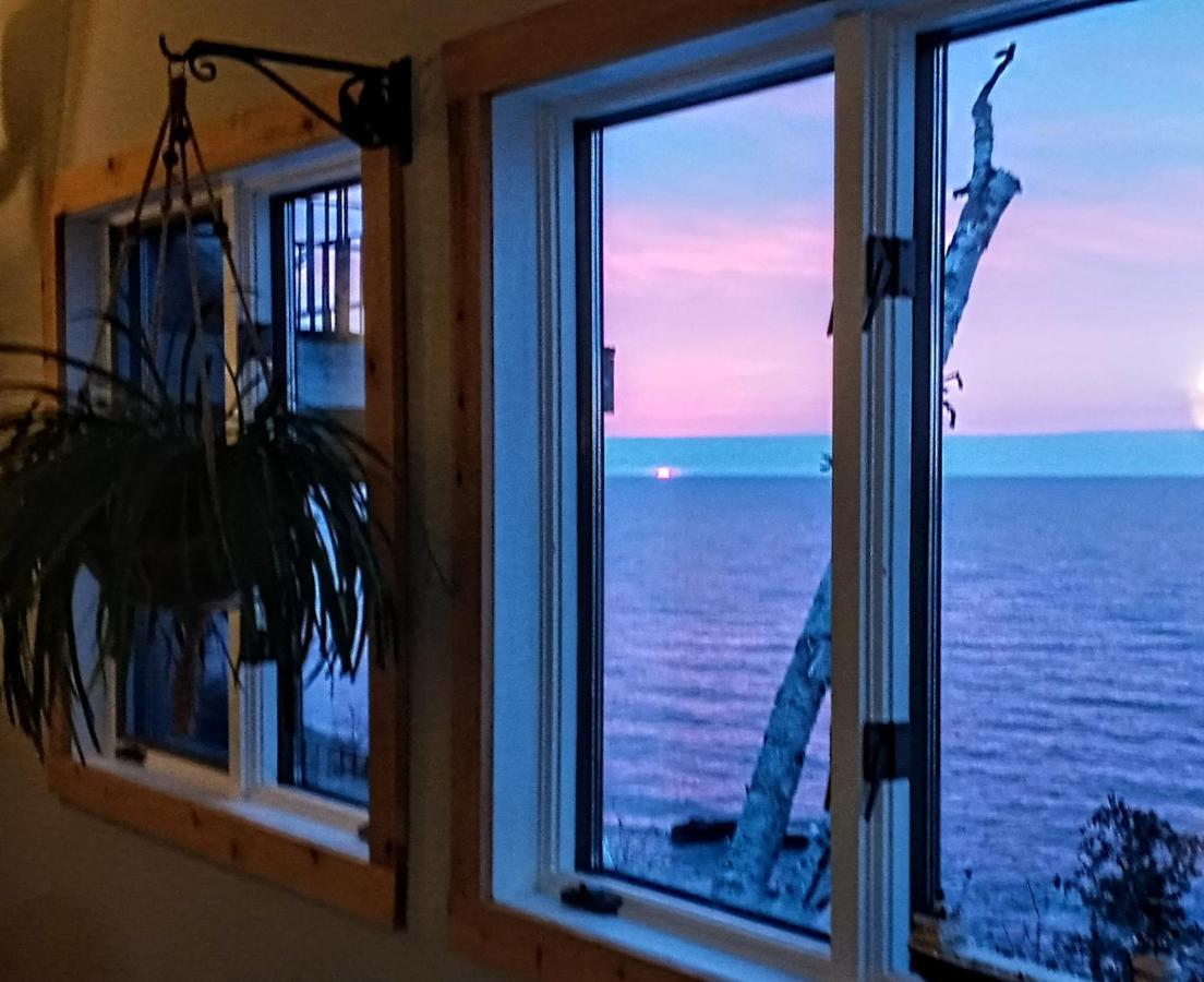 Cliff Dweller On Lake Superior Tofte ภายนอก รูปภาพ