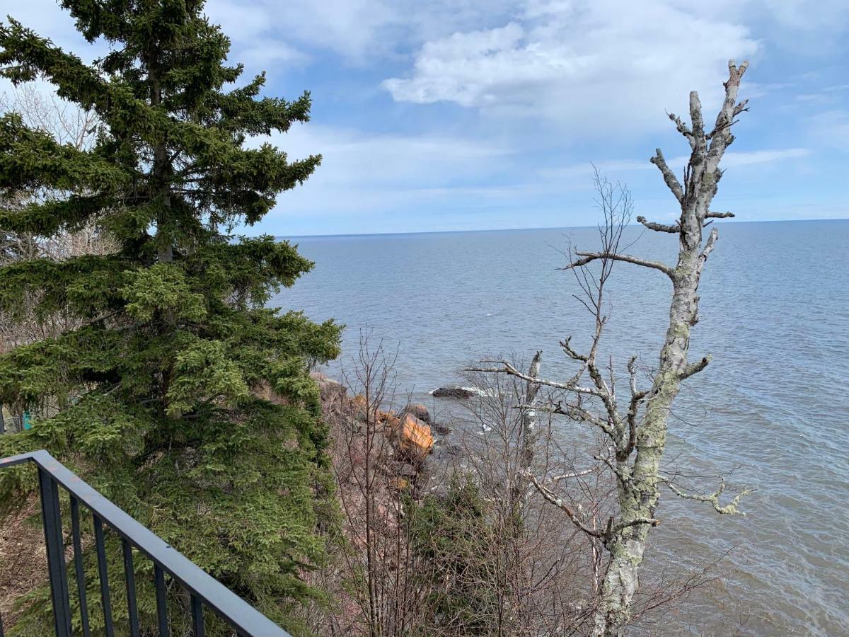 Cliff Dweller On Lake Superior Tofte ภายนอก รูปภาพ