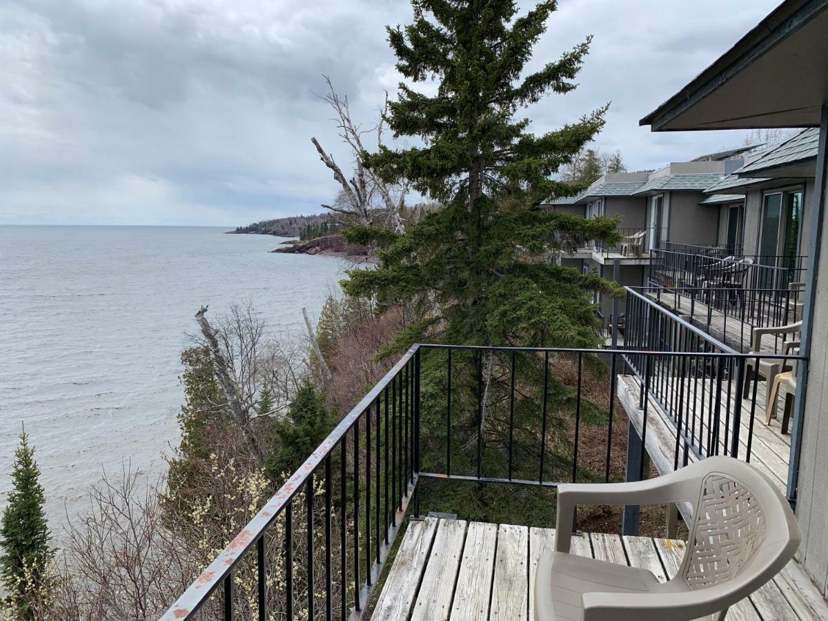 Cliff Dweller On Lake Superior Tofte ภายนอก รูปภาพ